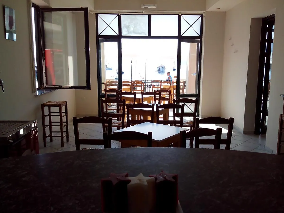 Pilaros Hotel Agia Efimia